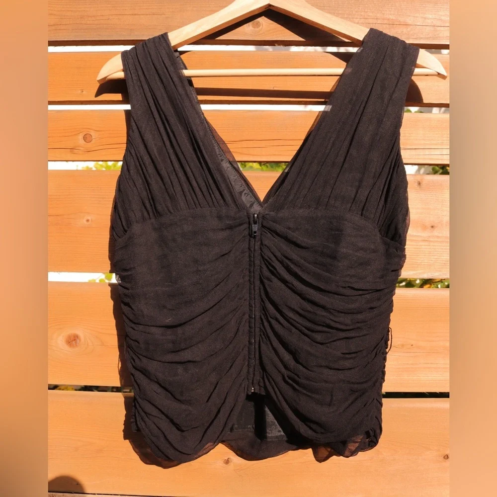 cache ruched top - Picture 2 of 5